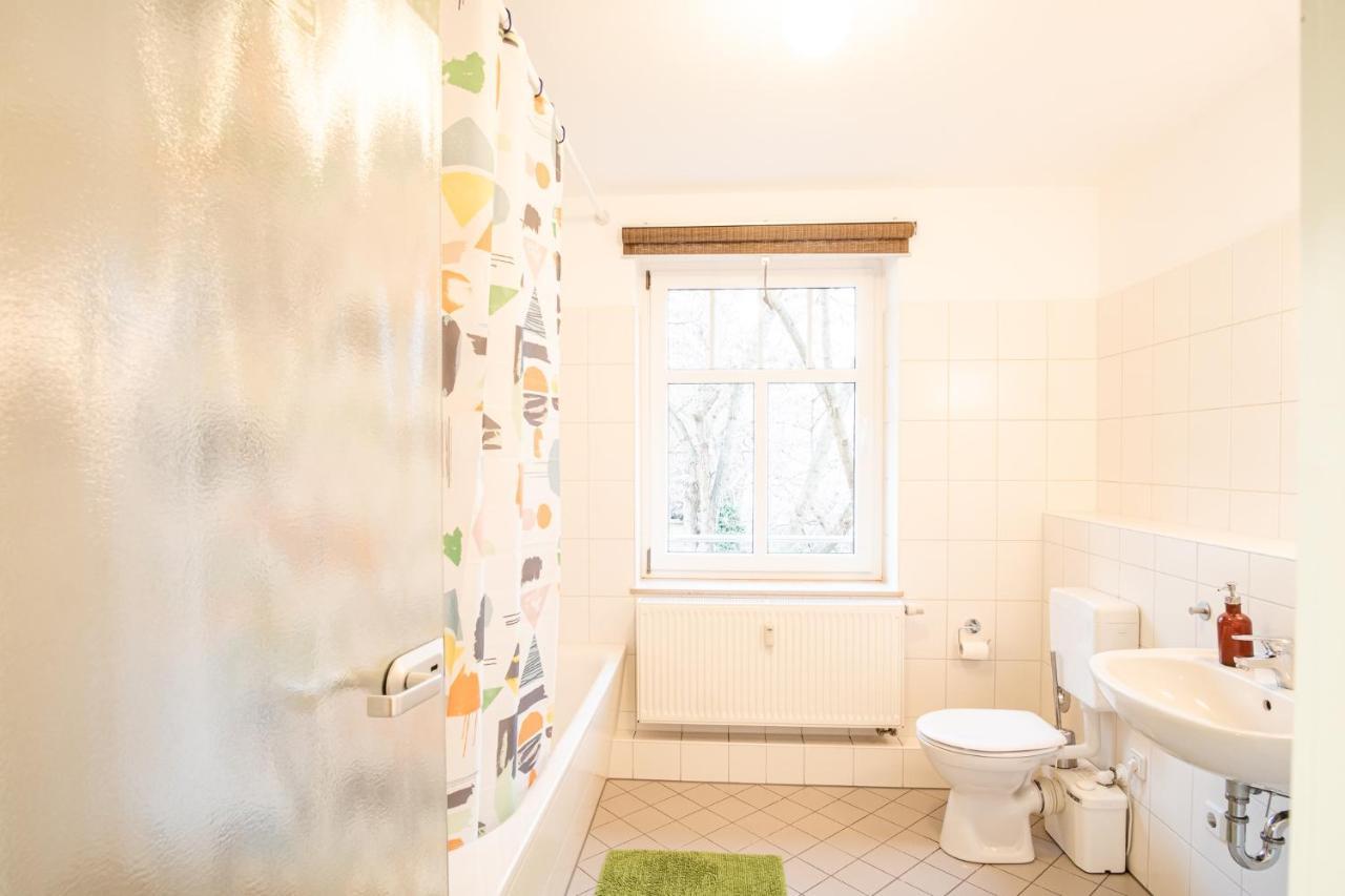 Helle Ferienwohnung Im Hinterhof Dresda Exterior foto